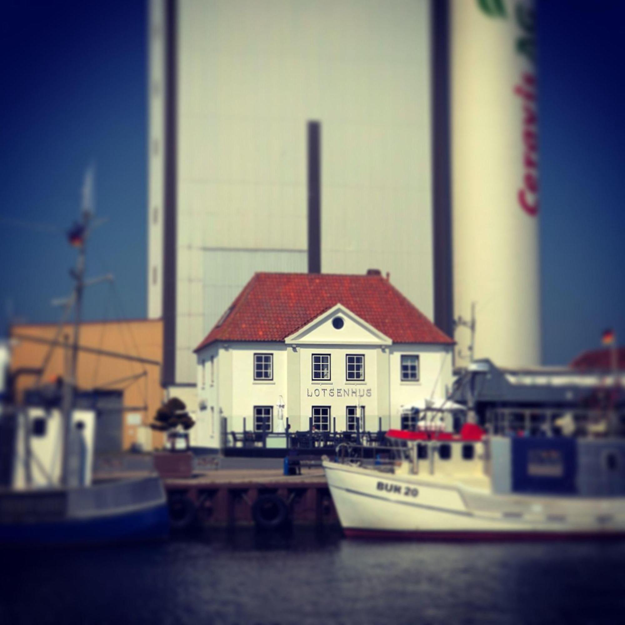 Suedstrand-Ferienwohnung-Suhr Burgtiefe auf Fehmarn Kültér fotó